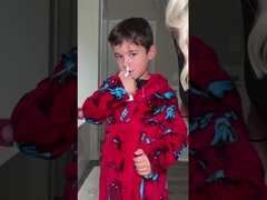 क्लीनोट सलाइन नासिका स्प्रे कोमल और सुरक्षित है, पुदीना अच्छा लगता है